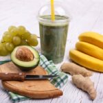Koktajl awokado-bananowy. Ten smak trafi w twój gust!